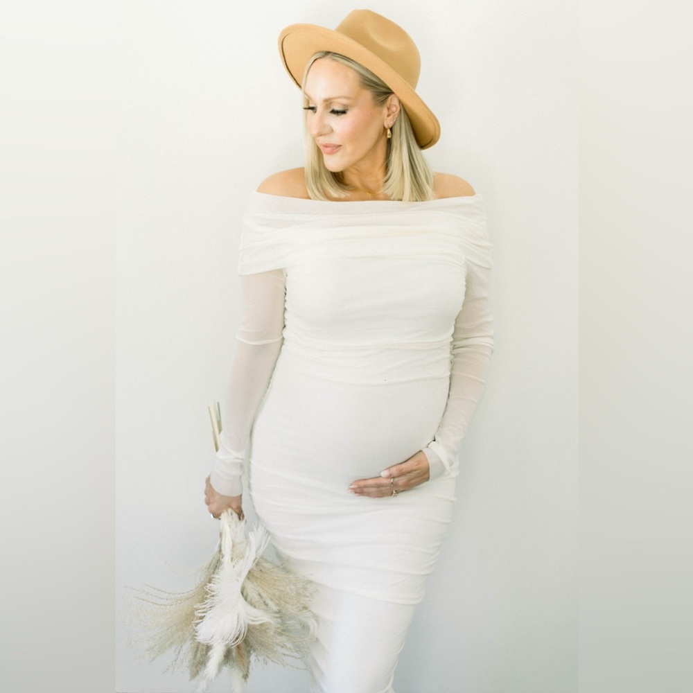 Elegant Off-Shoulder Dress - Ivory